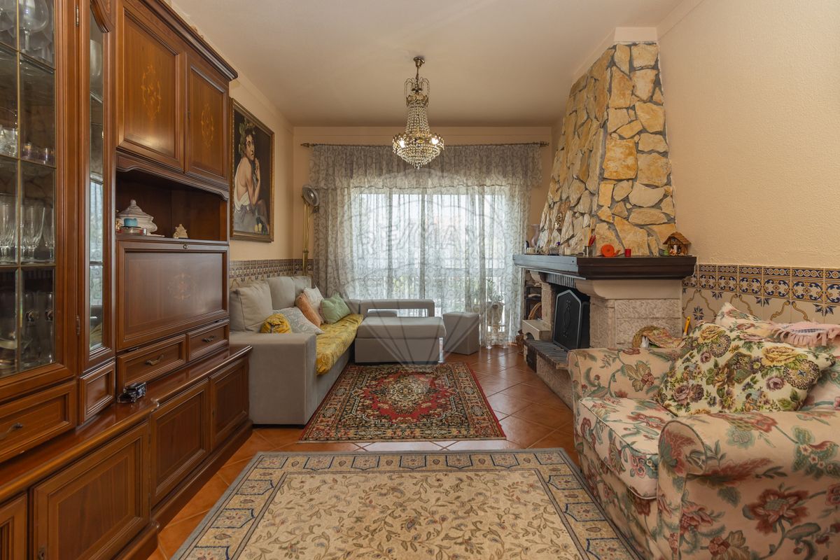 acd9682a-38f4-4f1c-ba5b-7c3f25f47fd3