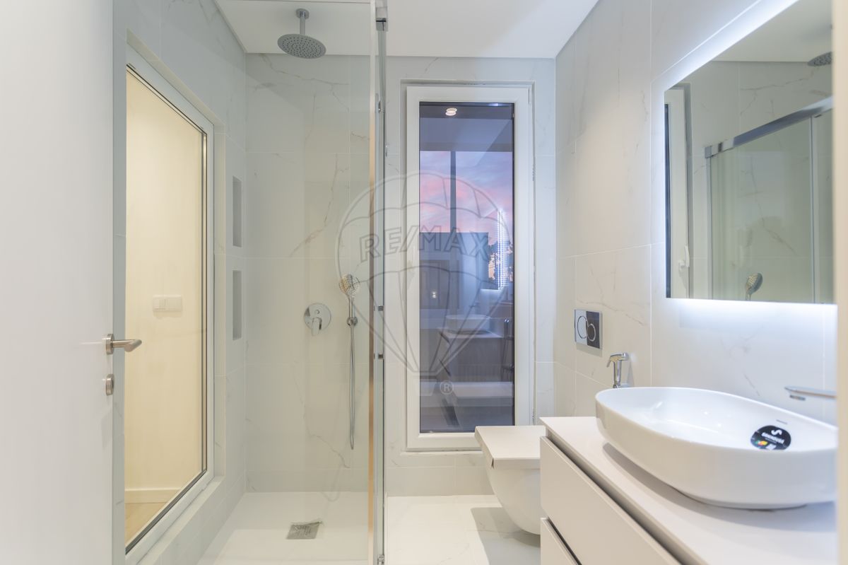 bdf23821-714f-408c-8e49-e2cd26880c9d