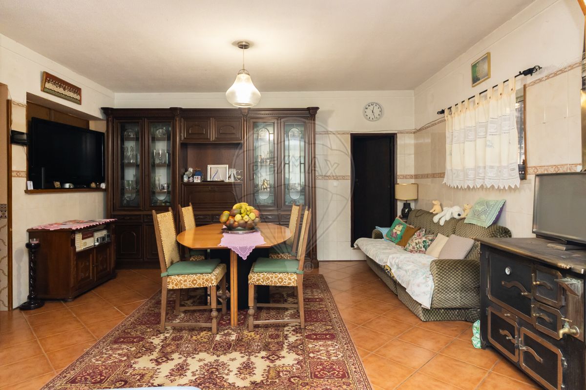 d346658d-dbd6-45be-a9f7-f6e9ad7d6175