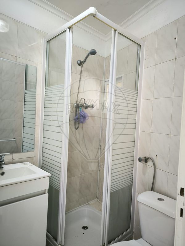 fe217489-db7f-4583-9354-ad30679ae403